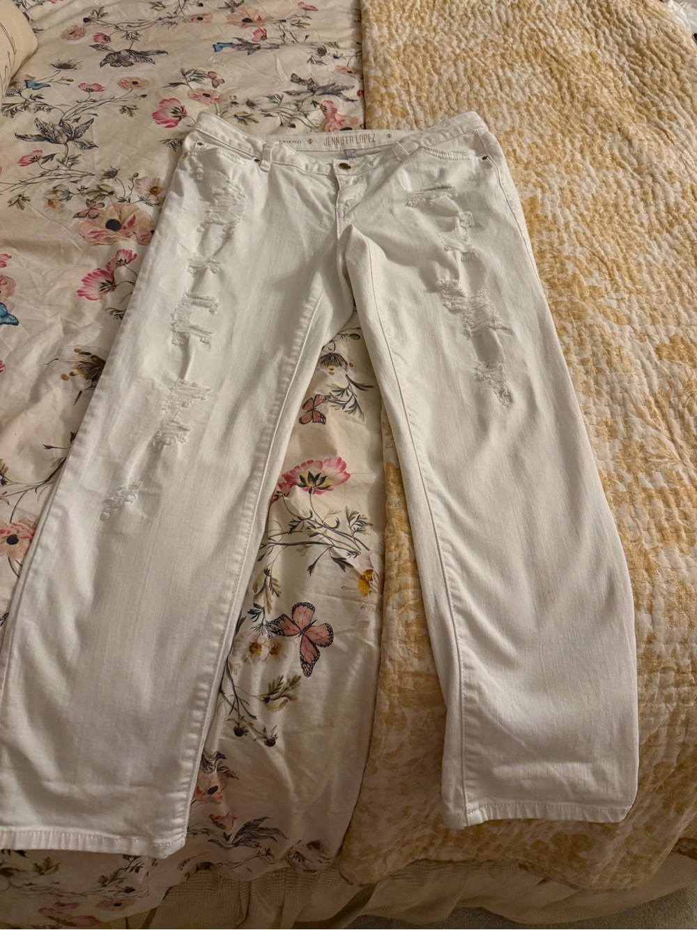 White Distressed Women's Jeans